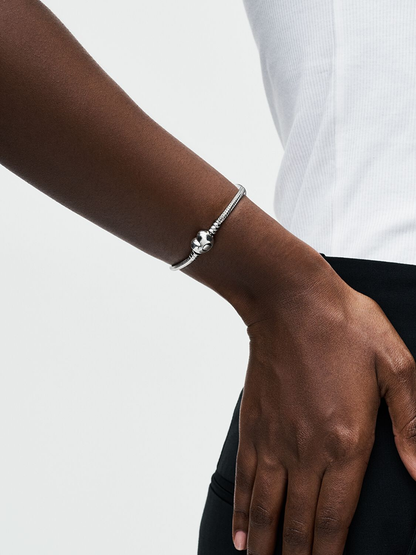 Pandora Bracciale Moments Maglia Snake con Chiusura a Cuore - EmporiaProfumi