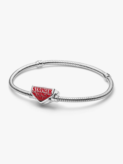 Pandora Stranger Things, Bracciale con Logo